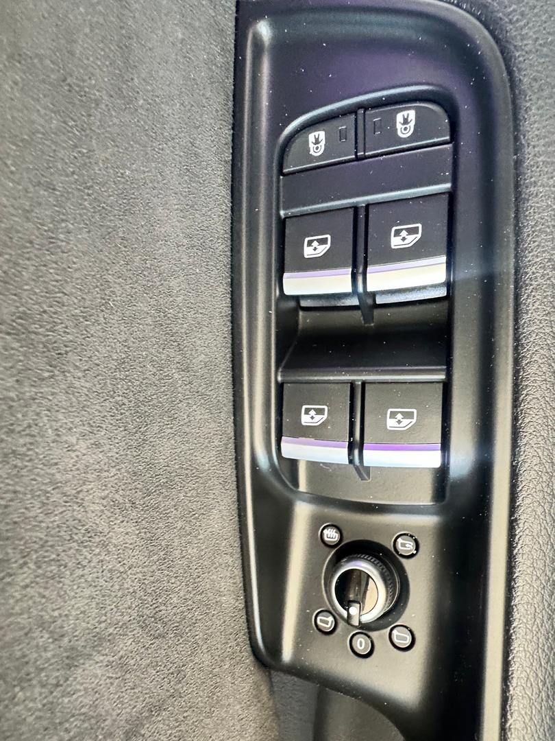Image about Audi Q7 S line 50 TDI quattro tiptronic