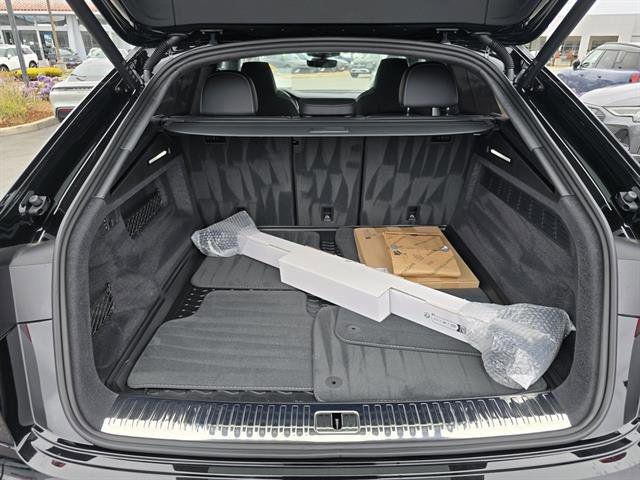 2025 Audi SQ8 Prestige - Photo 14