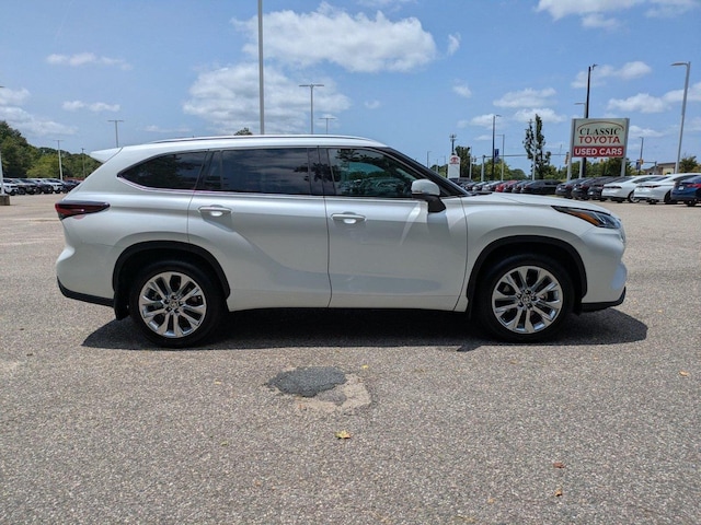 2024 Toyota Highlander