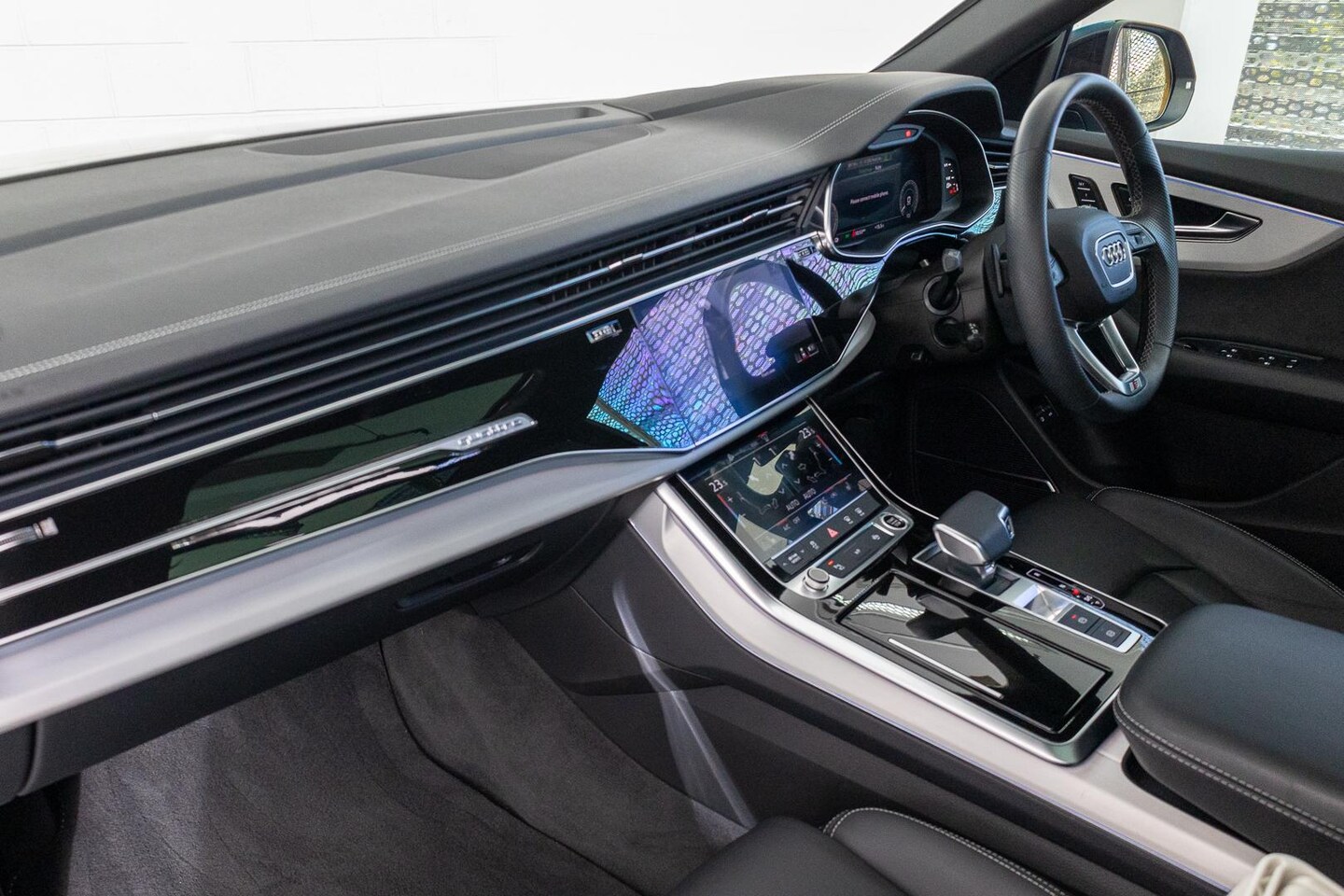 Image about Audi Q8 TFSI e 60 TFSI e quattro tiptronic