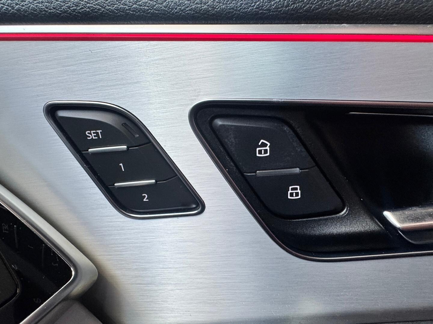 Image about Audi Q7 S line 50 TDI quattro tiptronic