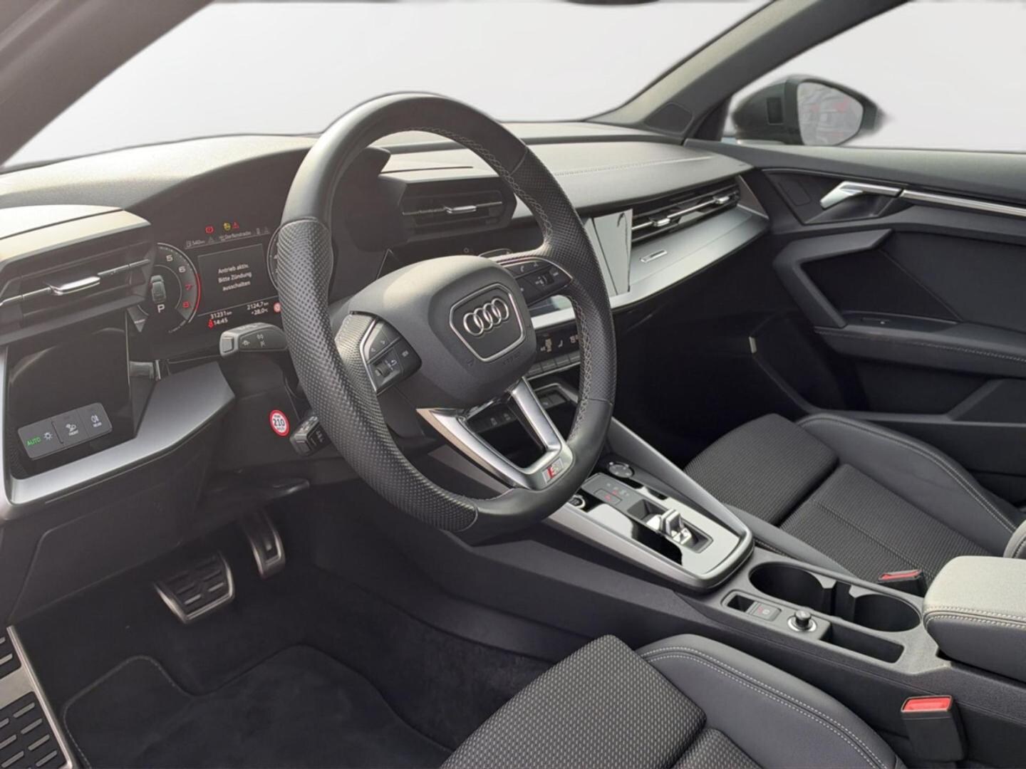 Bild über Audi A3 Sportback S line 30 TFSI S tronic - für weitere Informationen kontaktieren Sie den Audi Partner