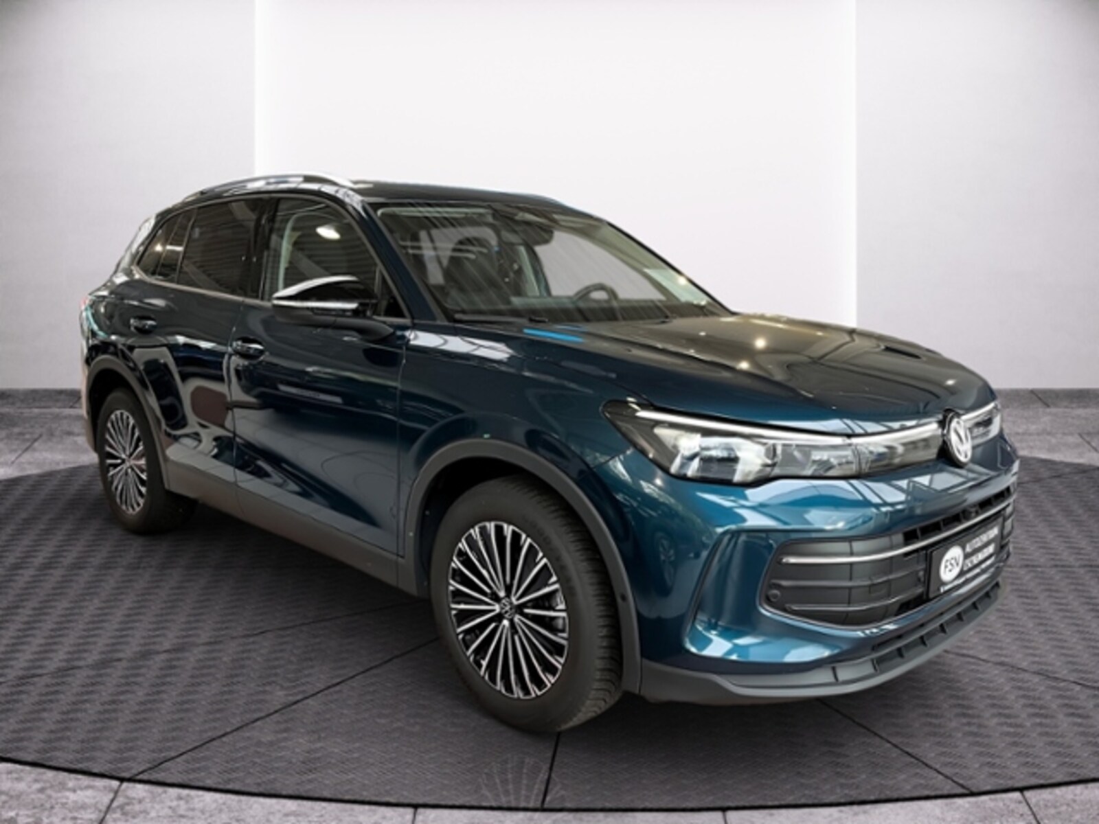 Volkswagen Tiguan – Bild 3