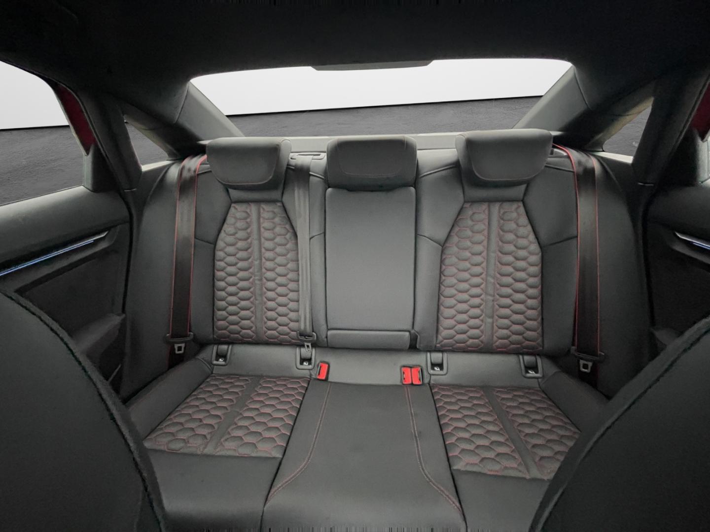 Image about Audi RS 3 Limousine TFSI quattro S tronic