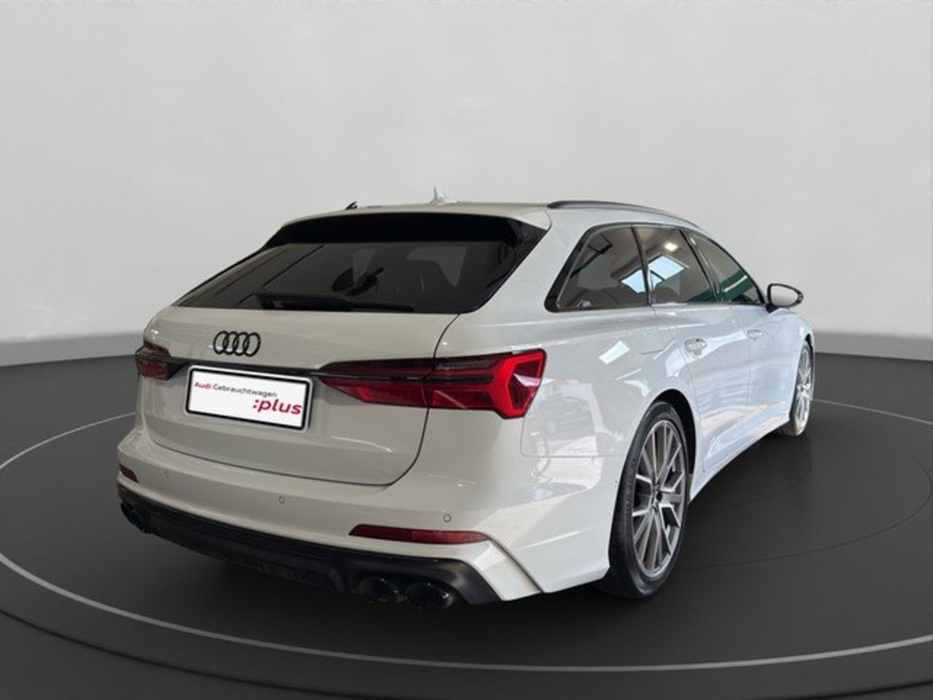 Audi S6 Avant