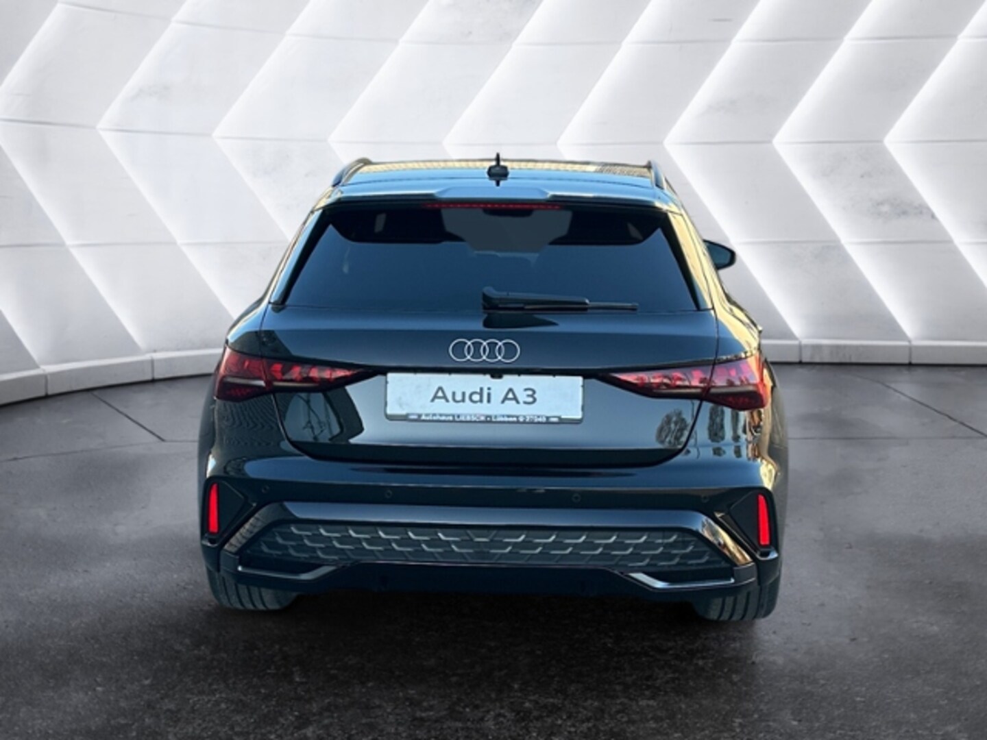 Bild über Audi A3 Sportback TFSI 110 kW S tronic - für weitere Informationen kontaktieren Sie den Audi Partner