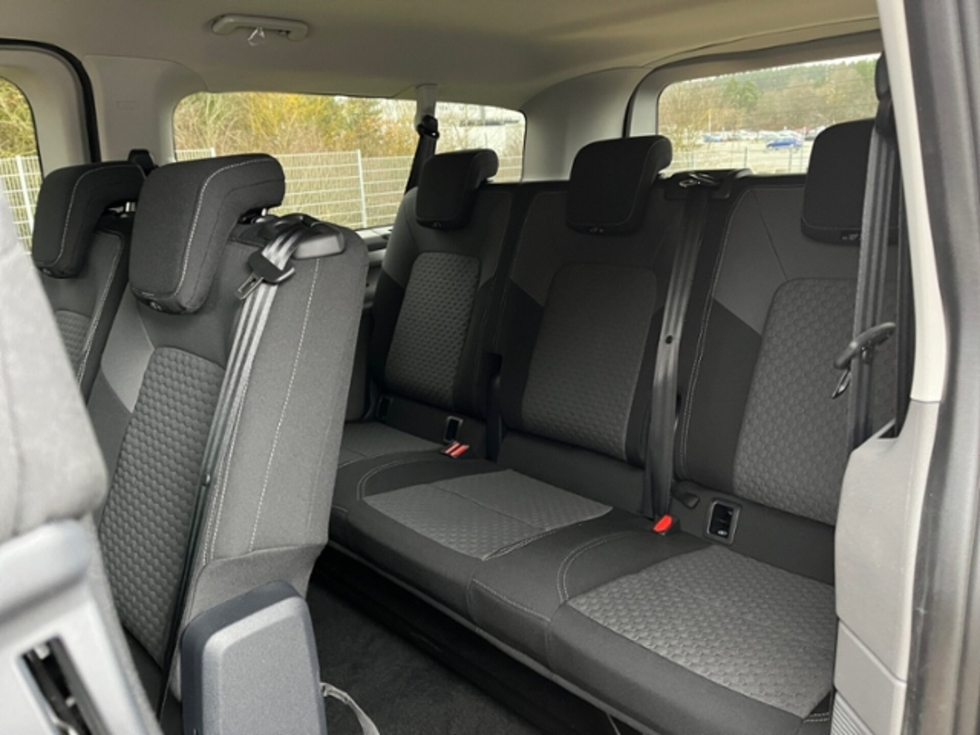Volkswagen Caravelle langer Radstand Life