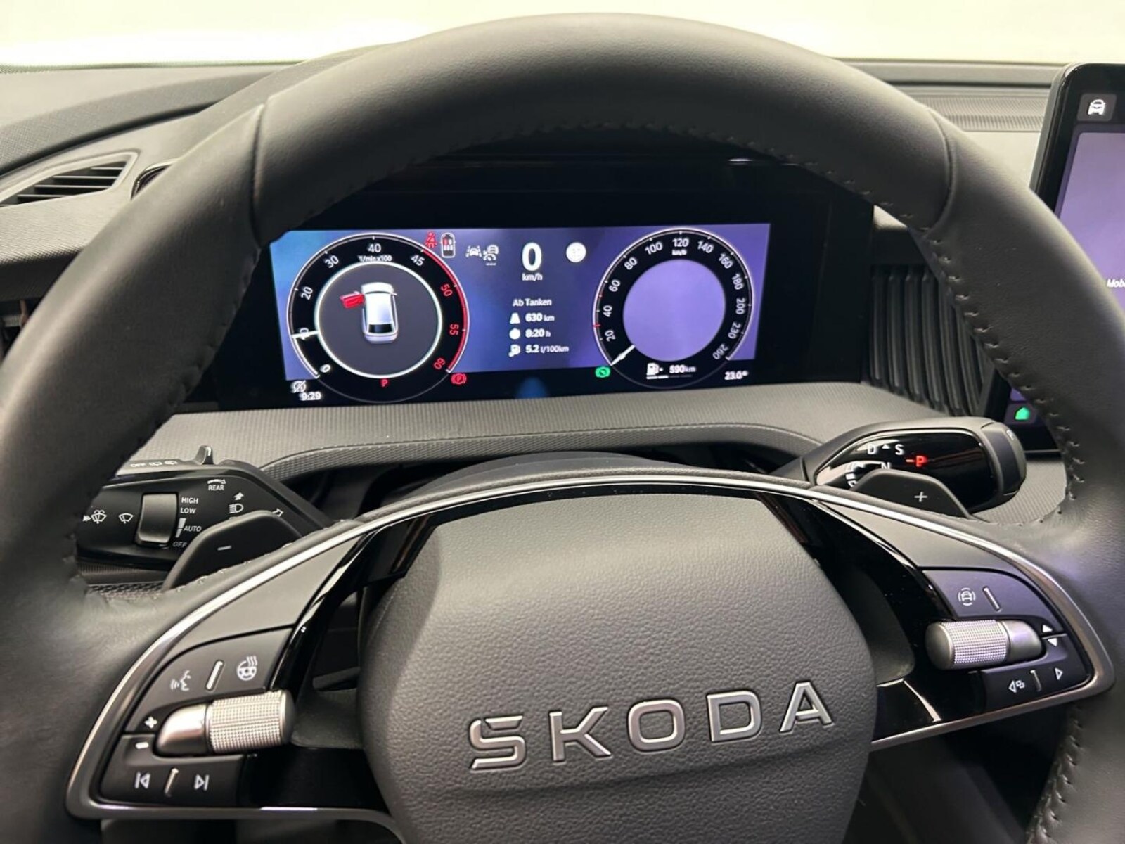 Škoda Superb Combi – Bild 10