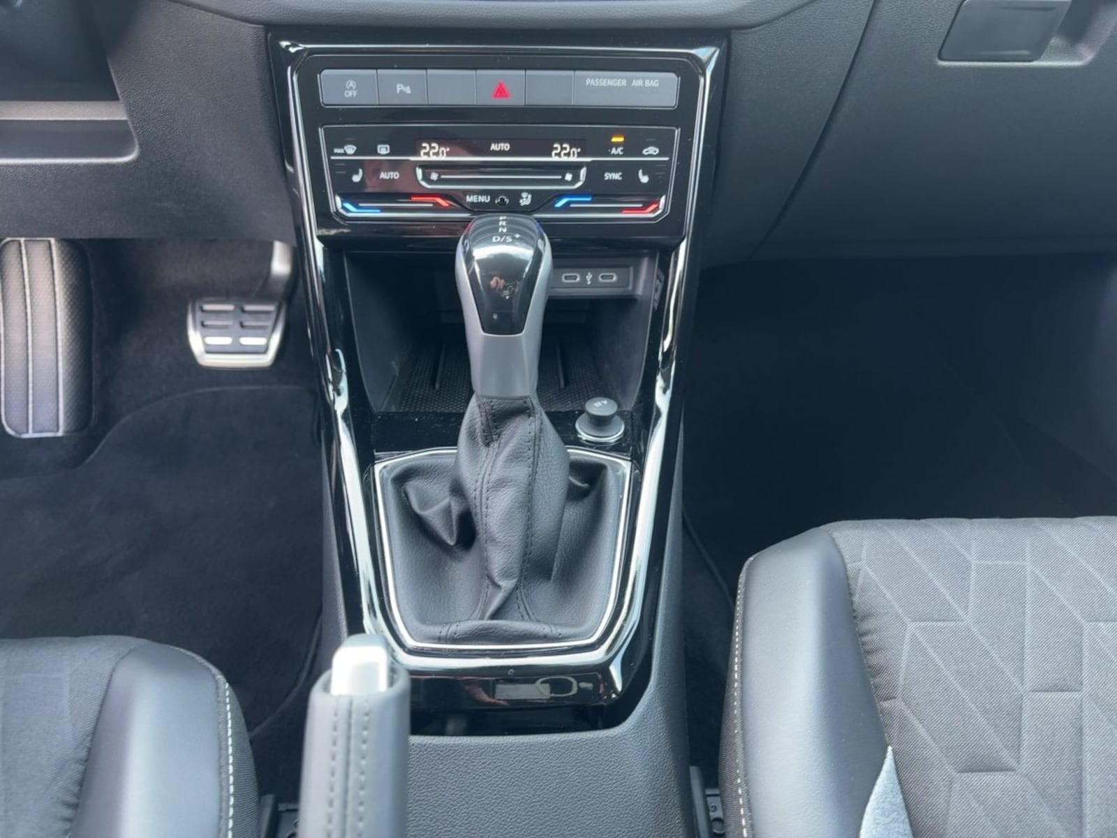 Volkswagen T-Cross – Bild 18