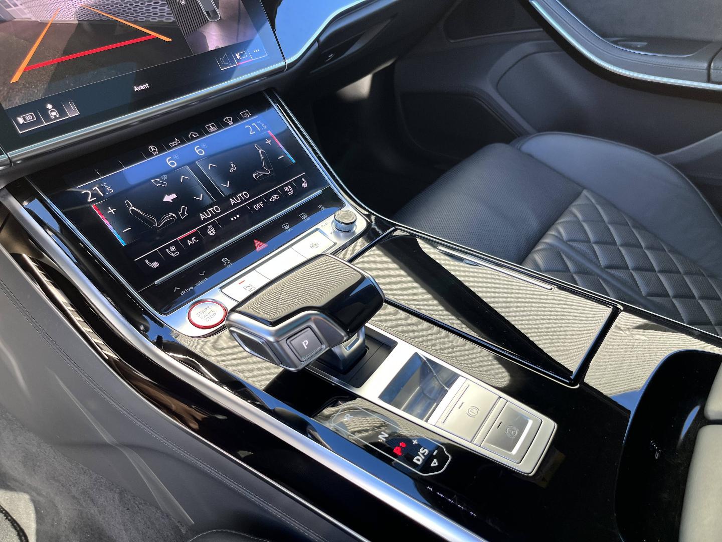 Image about Audi S8 S8 TFSI quattro 420 kW (571 ch) tiptronic