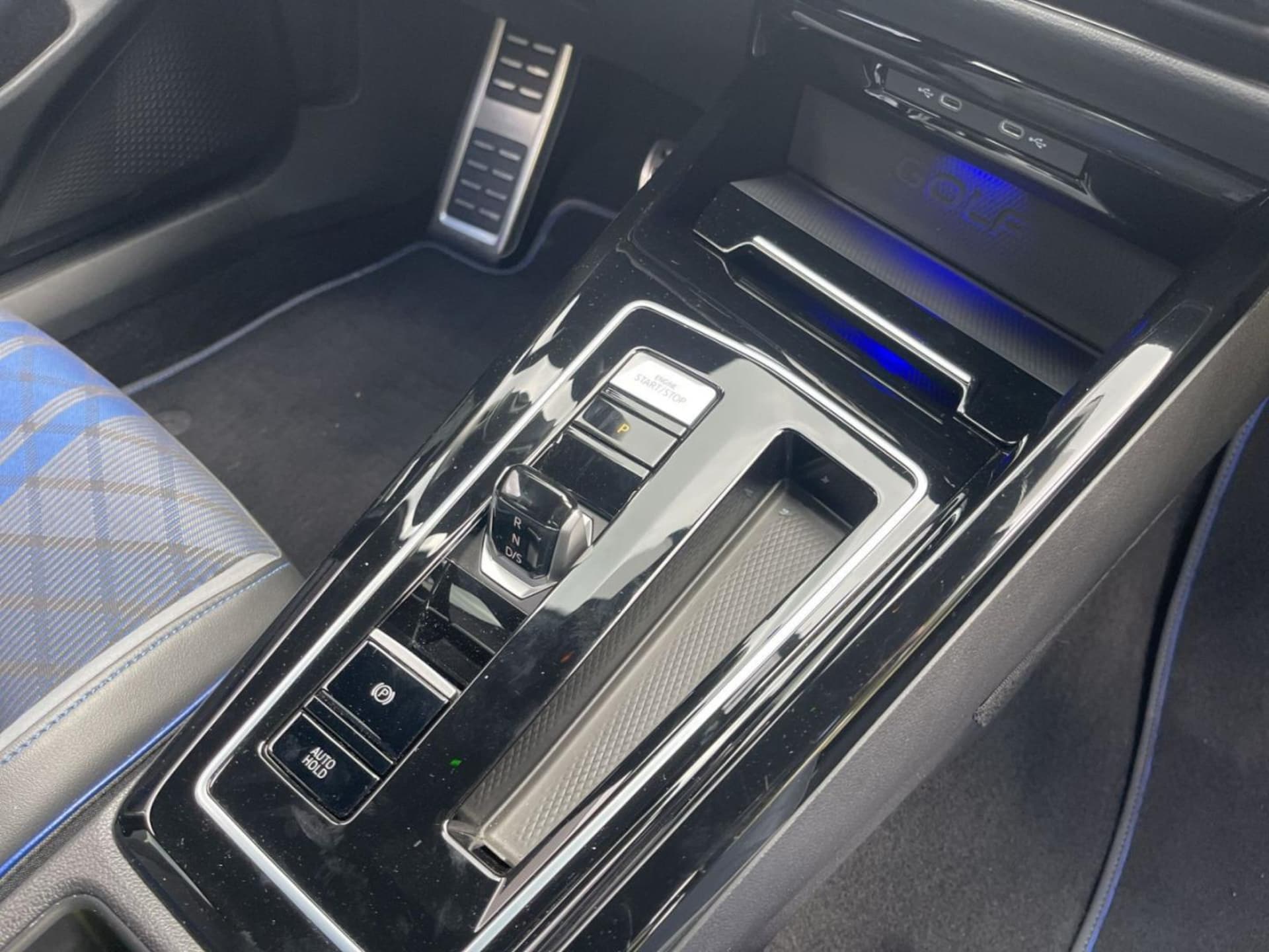 Volkswagen Golf R