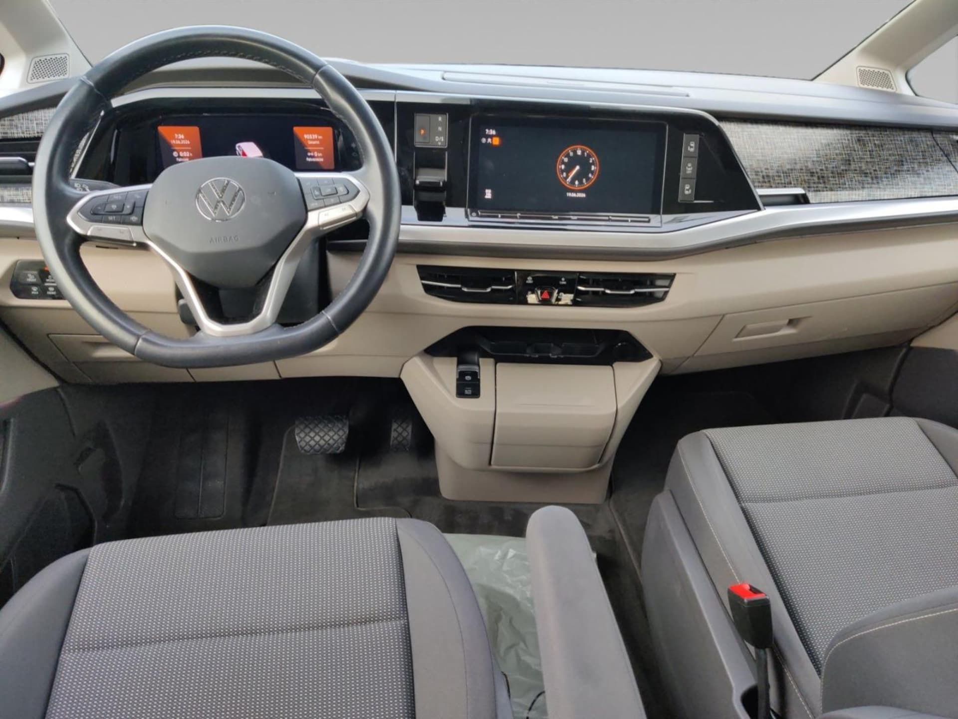 Volkswagen Multivan Life