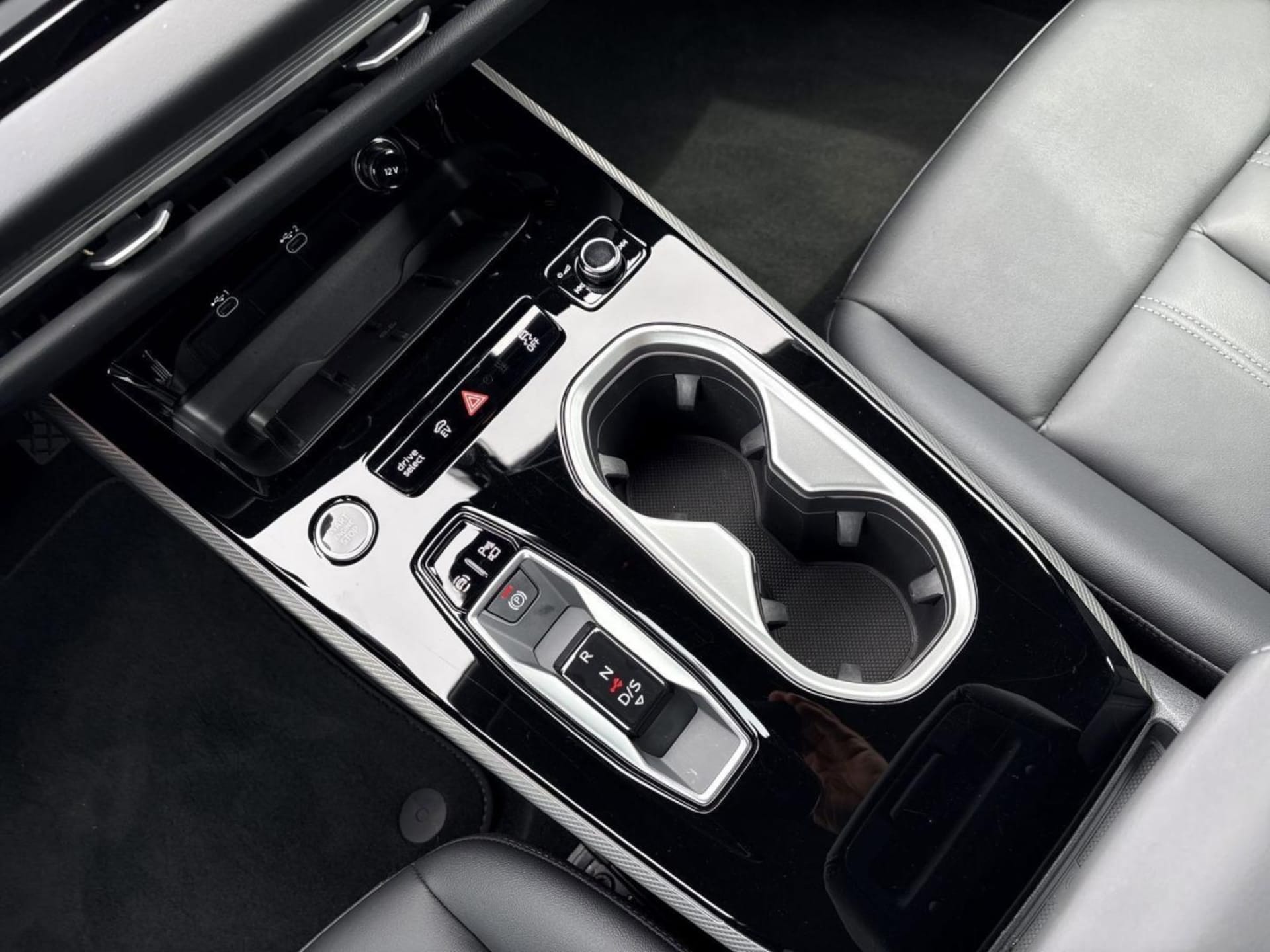 Audi A6 Avant e-hybrid