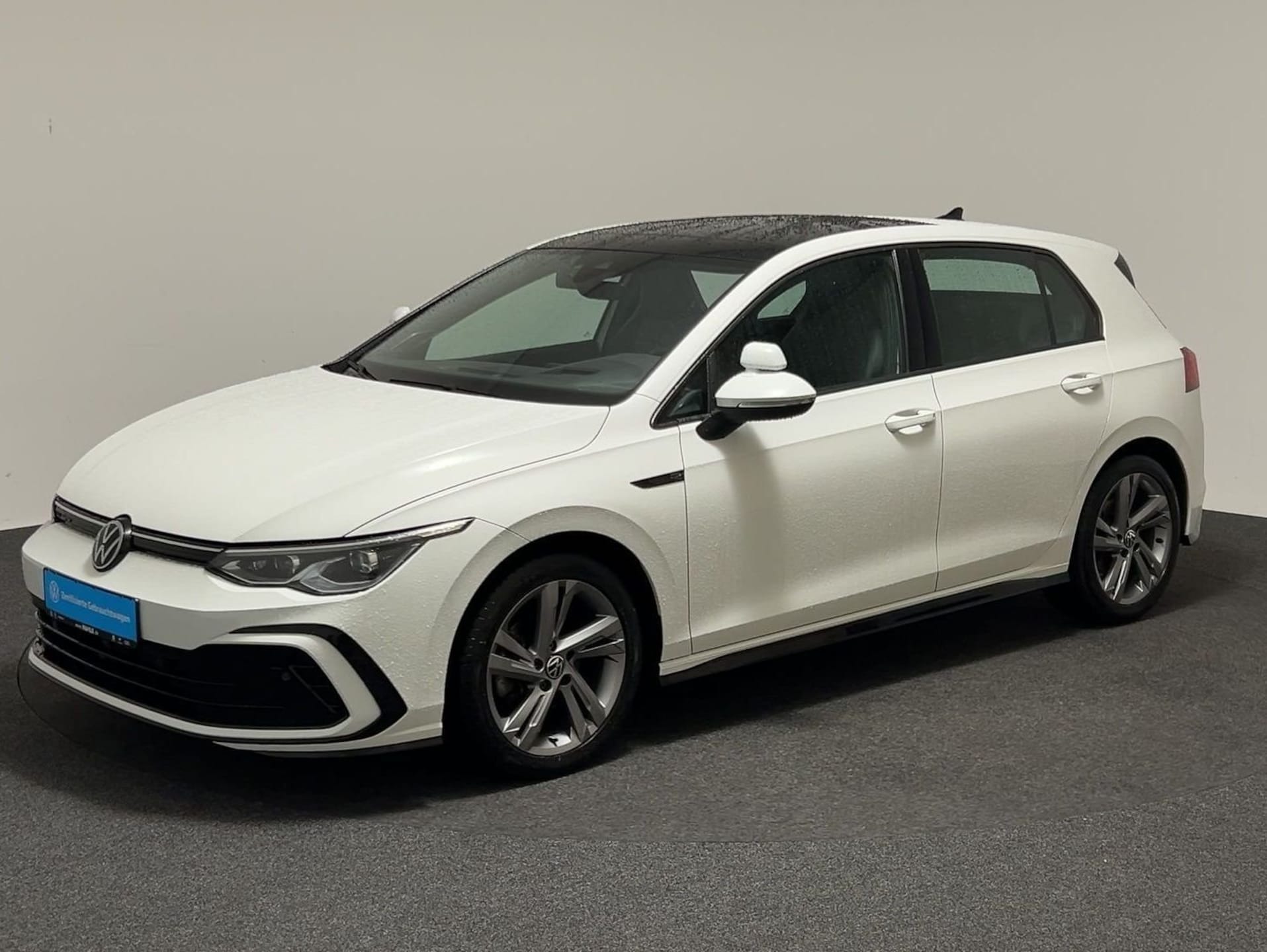 Volkswagen Golf R-Line