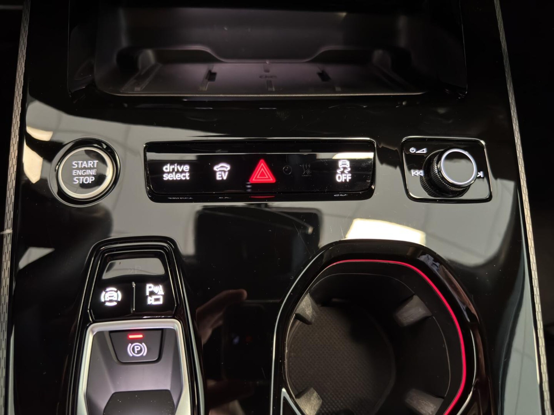 Audi A5 Avant e-hybrid edition one