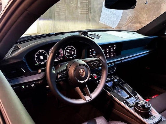 2025 Porsche