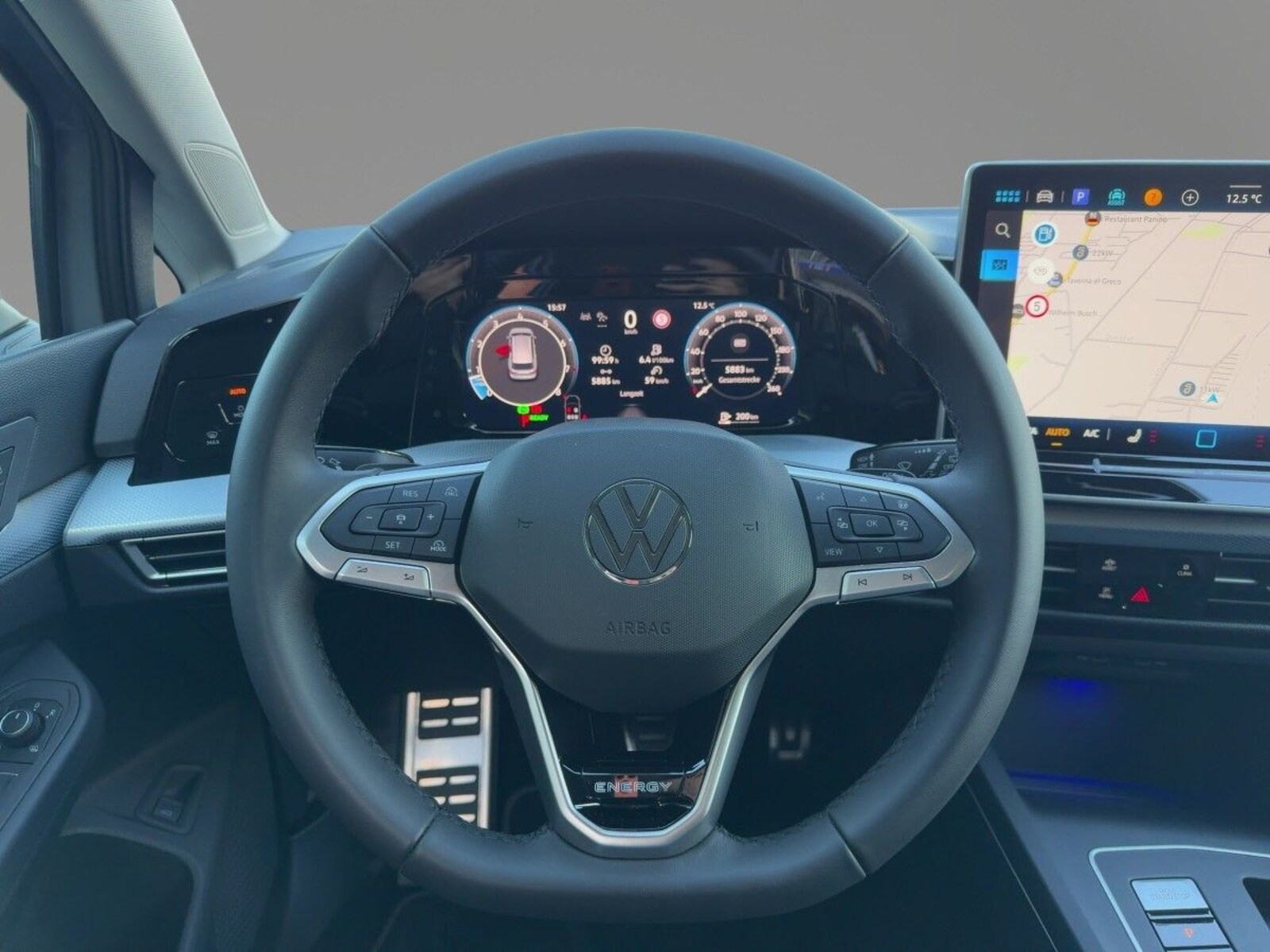Volkswagen Golf Variant – Bild 12