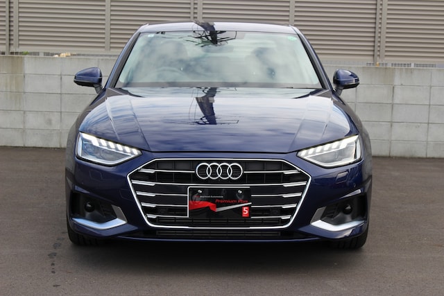 Audi A4 Sedan