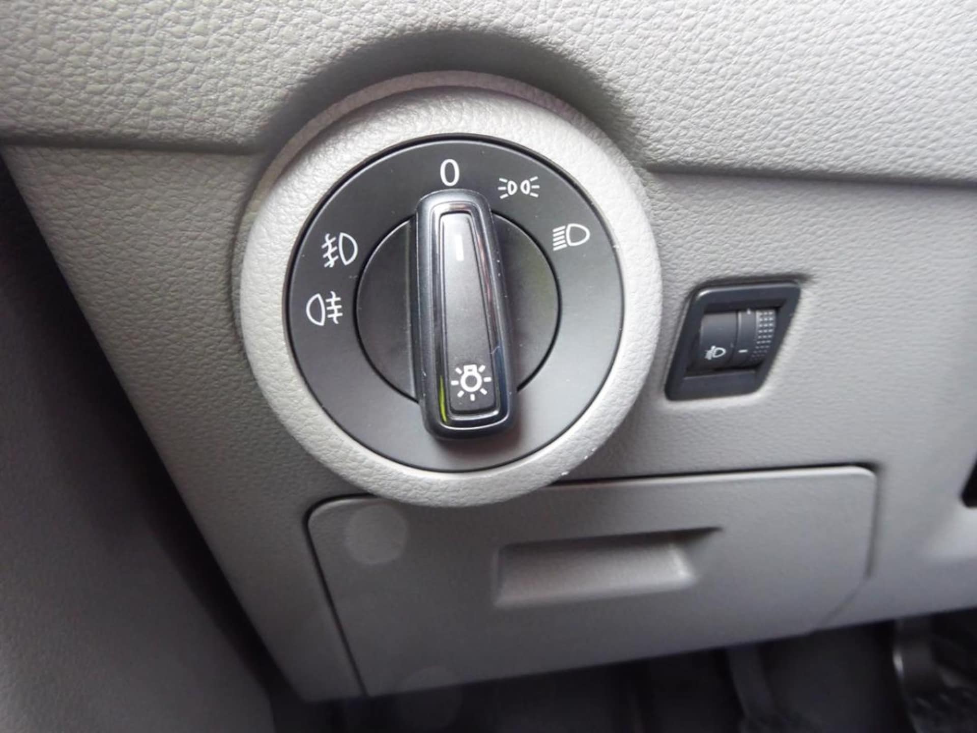 Volkswagen T6.1 Transporter Kasten kurzer Radstand
