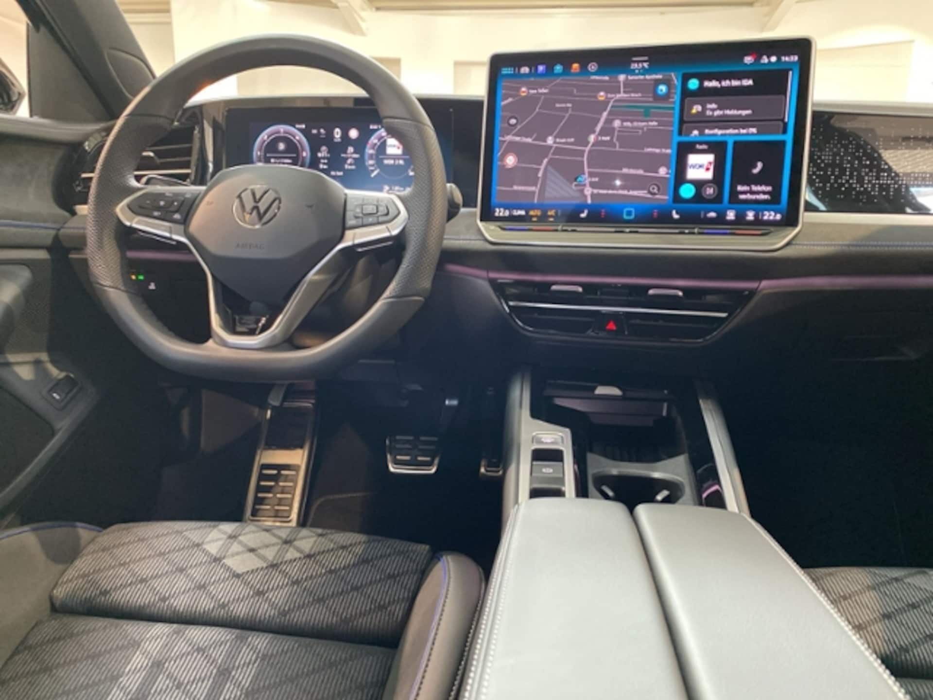 Volkswagen Passat R-Line