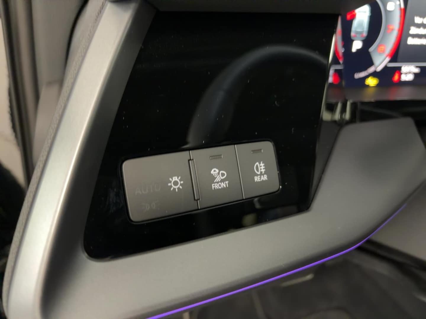 Bild über Audi A3 Sportback S line 40 TFSI quattro S tronic - für weitere Informationen kontaktieren Sie den Audi Partner