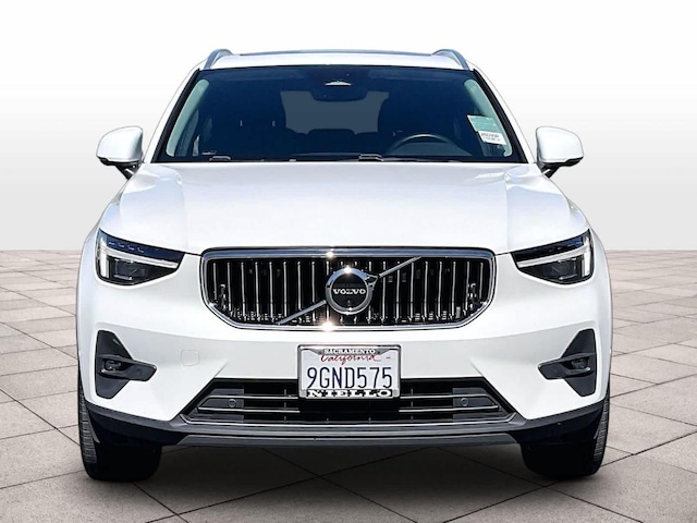 2023 Volvo XC40