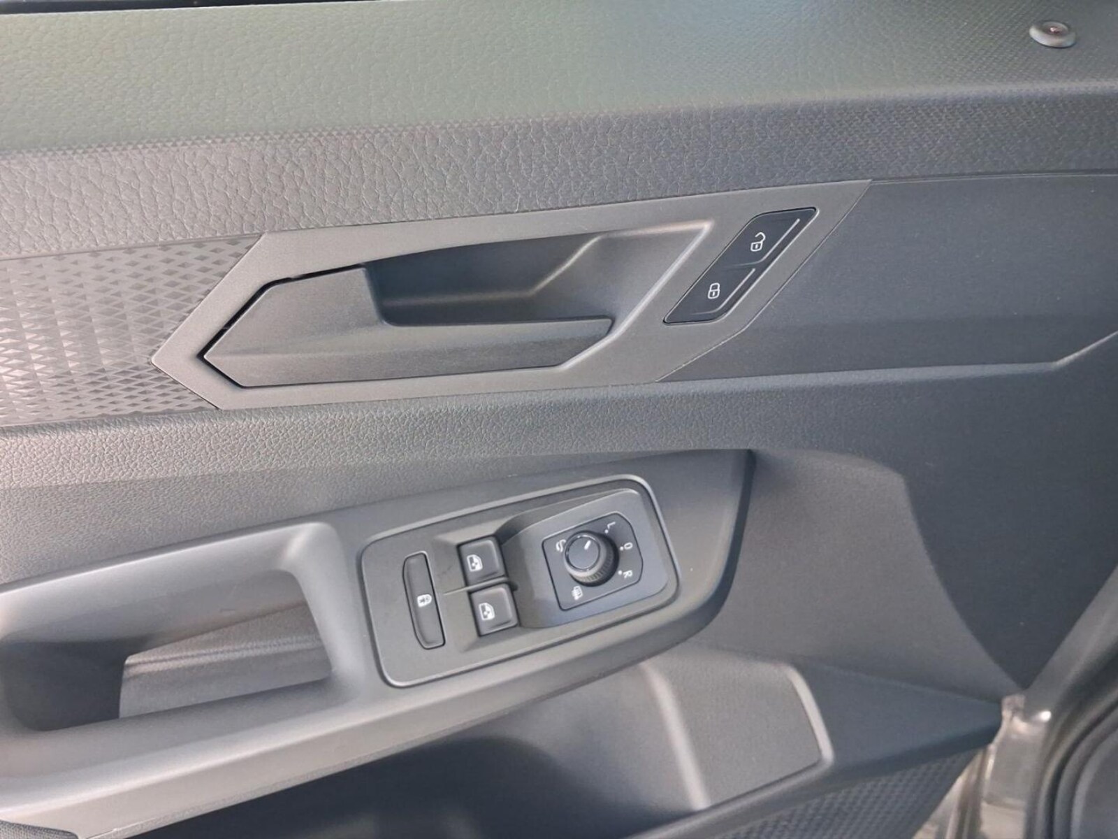 Volkswagen Caddy Kombi – Bild 15