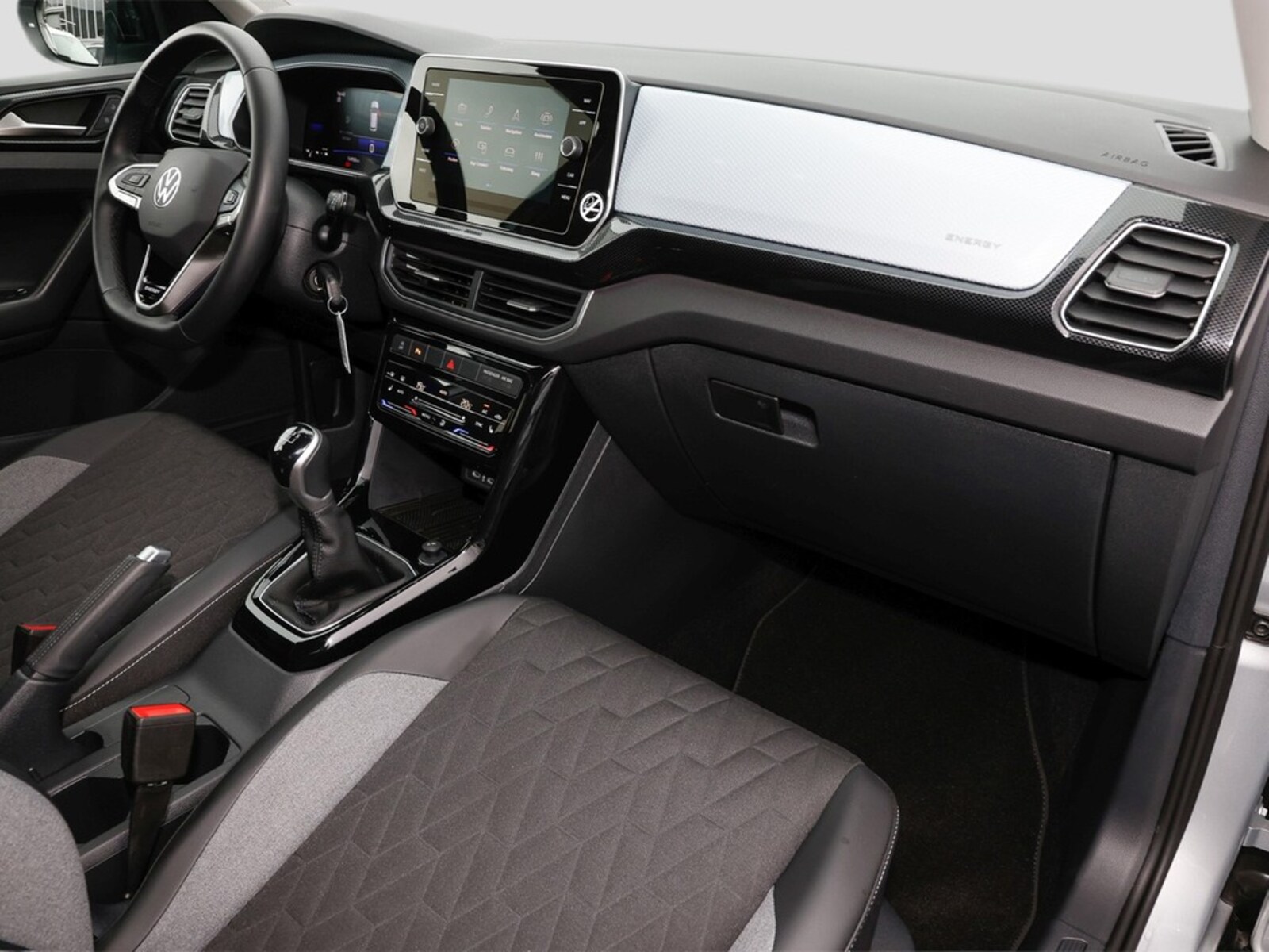 Volkswagen T-Cross – Bild 9