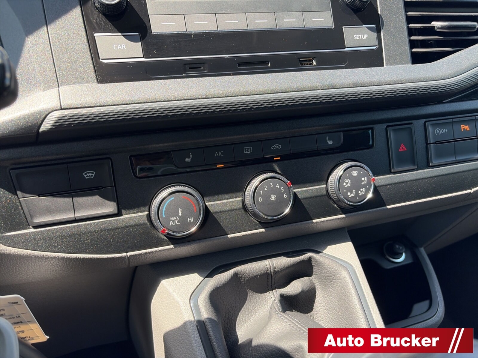 Volkswagen T6.1 Transporter Kombi kurzer Radstand – Bild 12