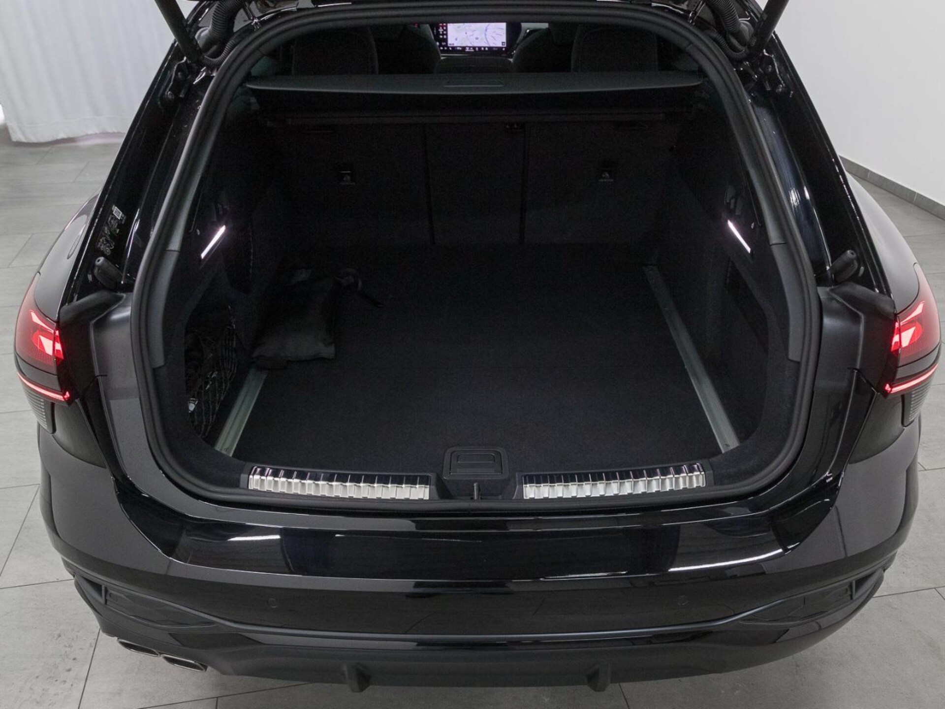 Audi A6 Avant edition one