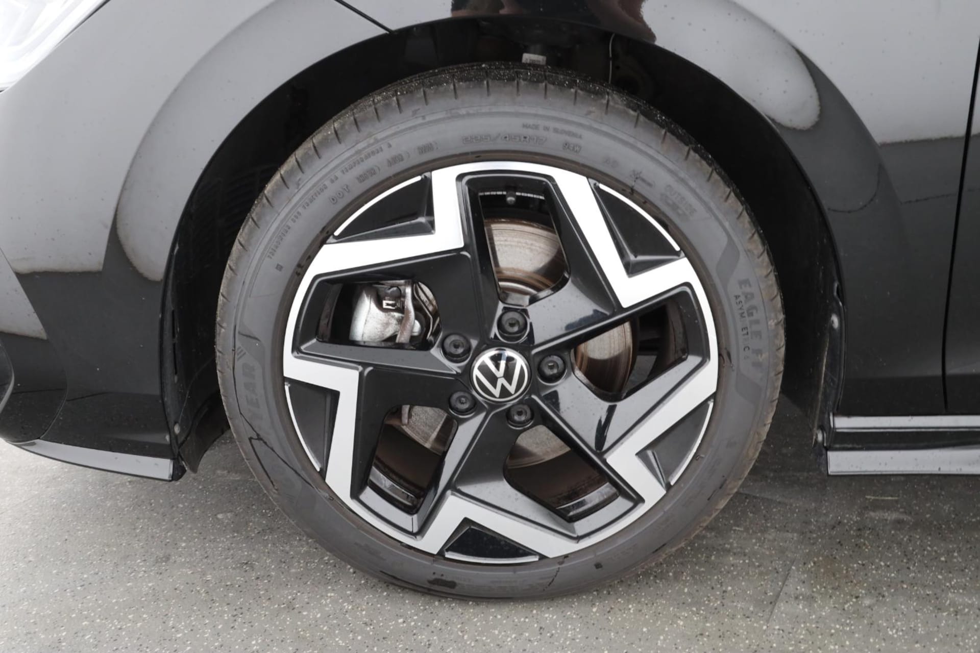 Volkswagen Golf Variant R-Line