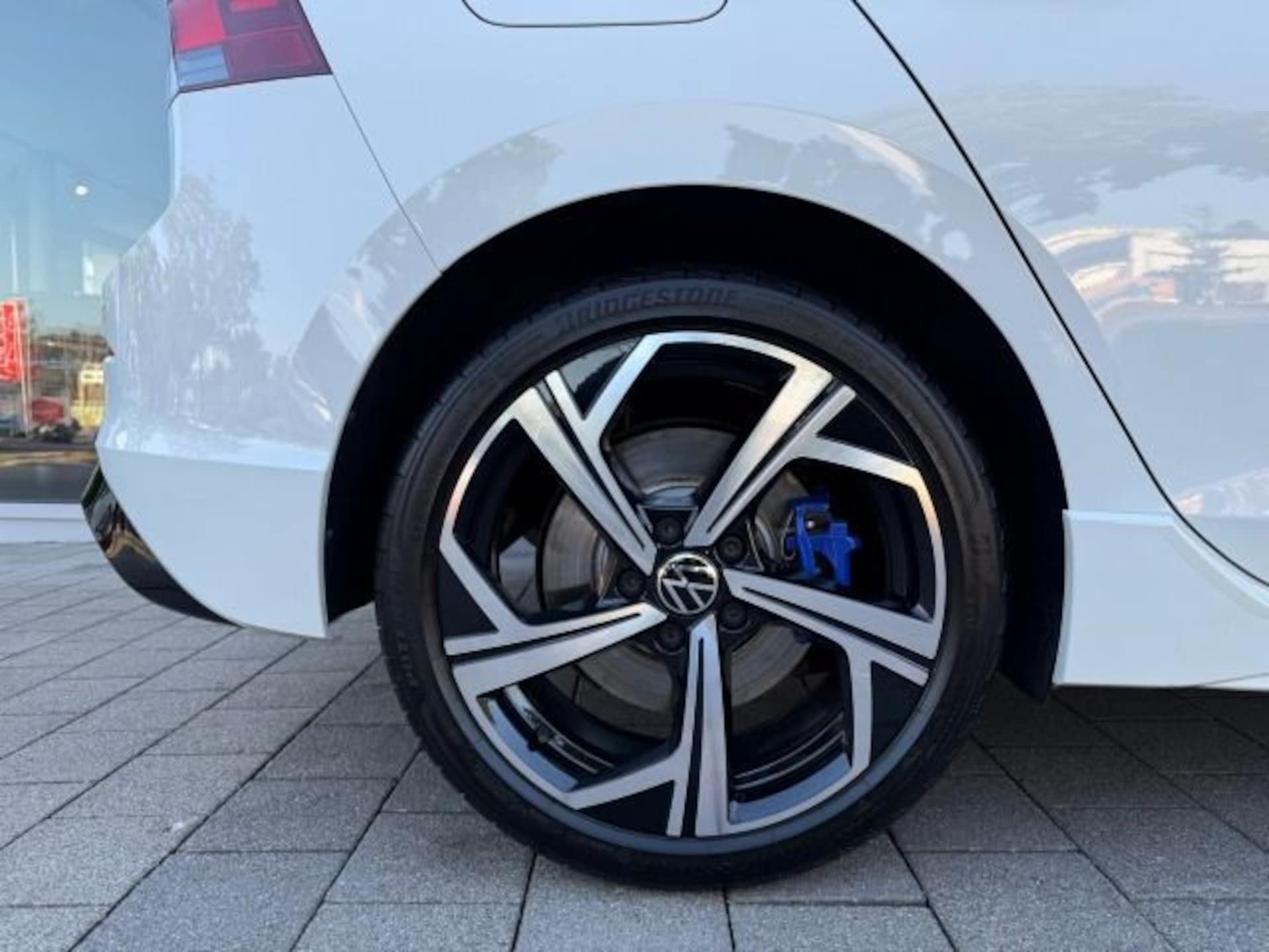 Volkswagen Golf R