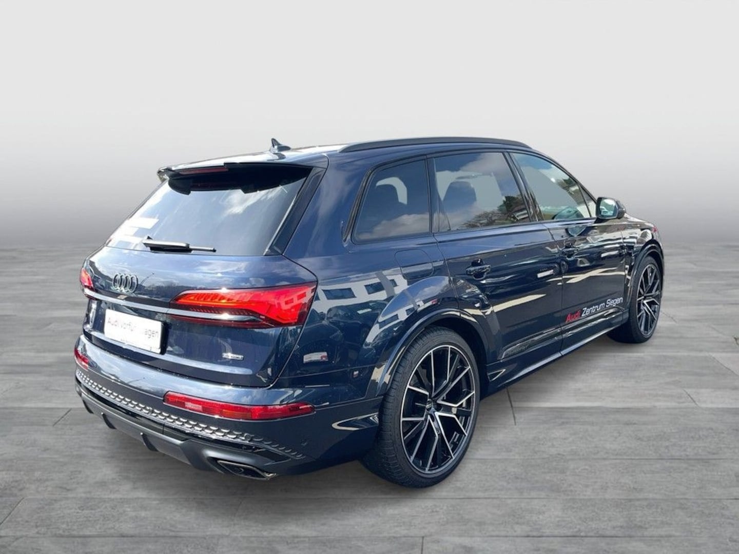 Bild über Audi Q7 SUV S line 50 TDI quattro tiptronic - für weitere Informationen kontaktieren Sie den Audi Partner