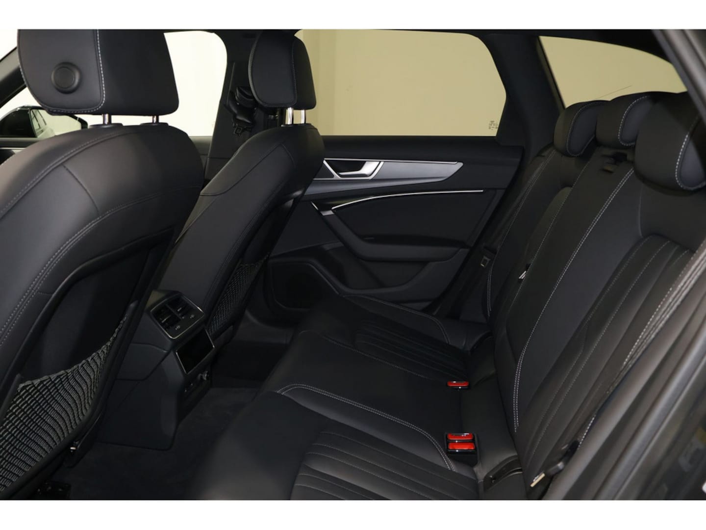 Bild über Audi A6 Avant S line 40 TDI S tronic - für weitere Informationen kontaktieren Sie den Audi Partner