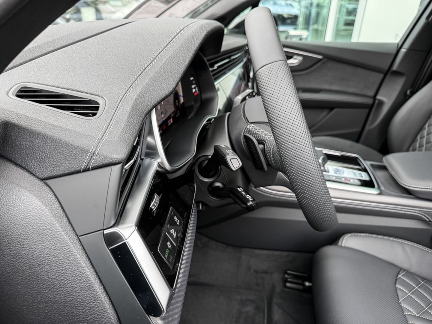 Bild über Audi Q7 SUV S line business TDI quattro 210 kW tiptronic - für weitere Informationen kontaktieren Sie den Audi Partner