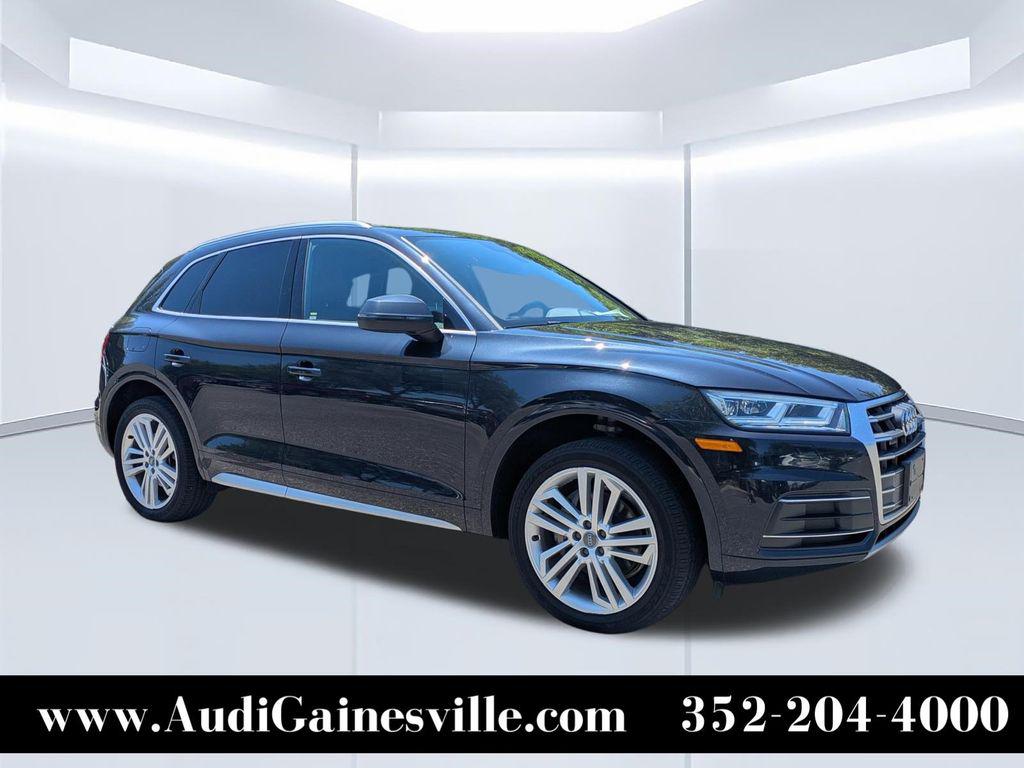 2018 Audi Q5 2.0T quattro S tronic Premium Plus's photo