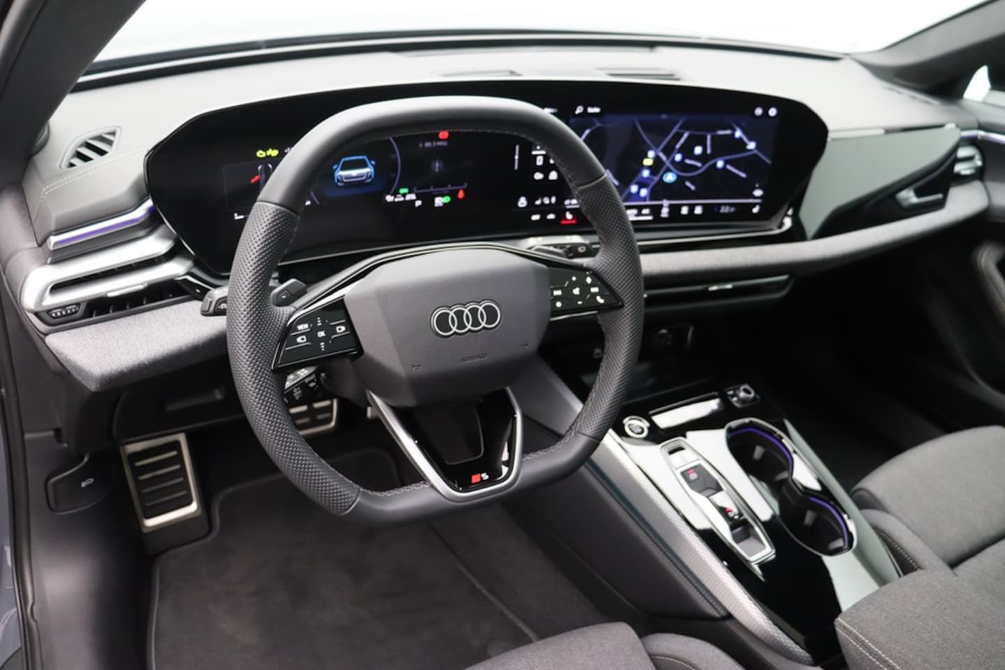 Bild über Audi A5 Avant TDI quattro 150 kW S tronic - für weitere Informationen kontaktieren Sie den Audi Partner