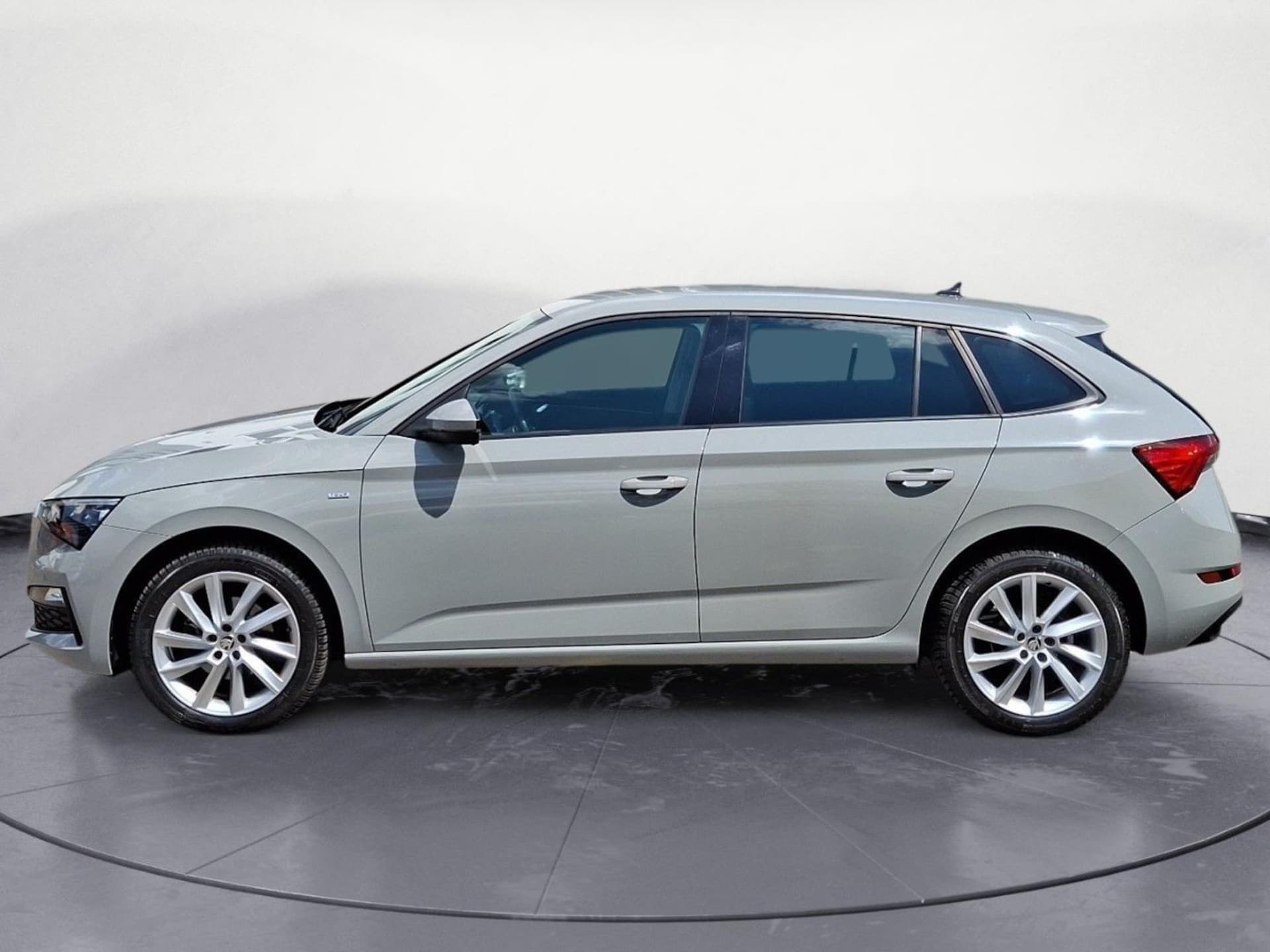 Skoda Scala Tour