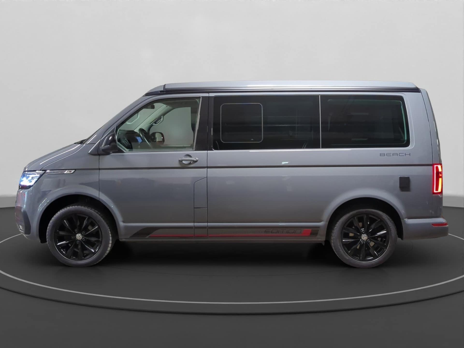 Volkswagen T6.1 California Beach
