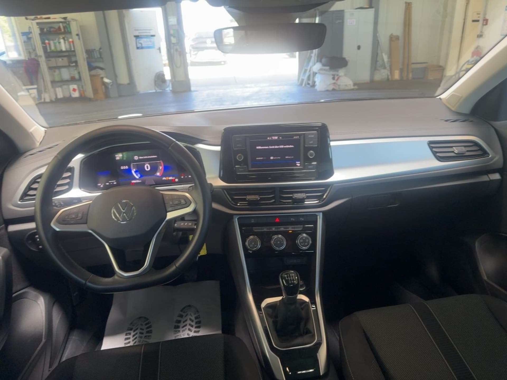 Volkswagen T-Roc Life