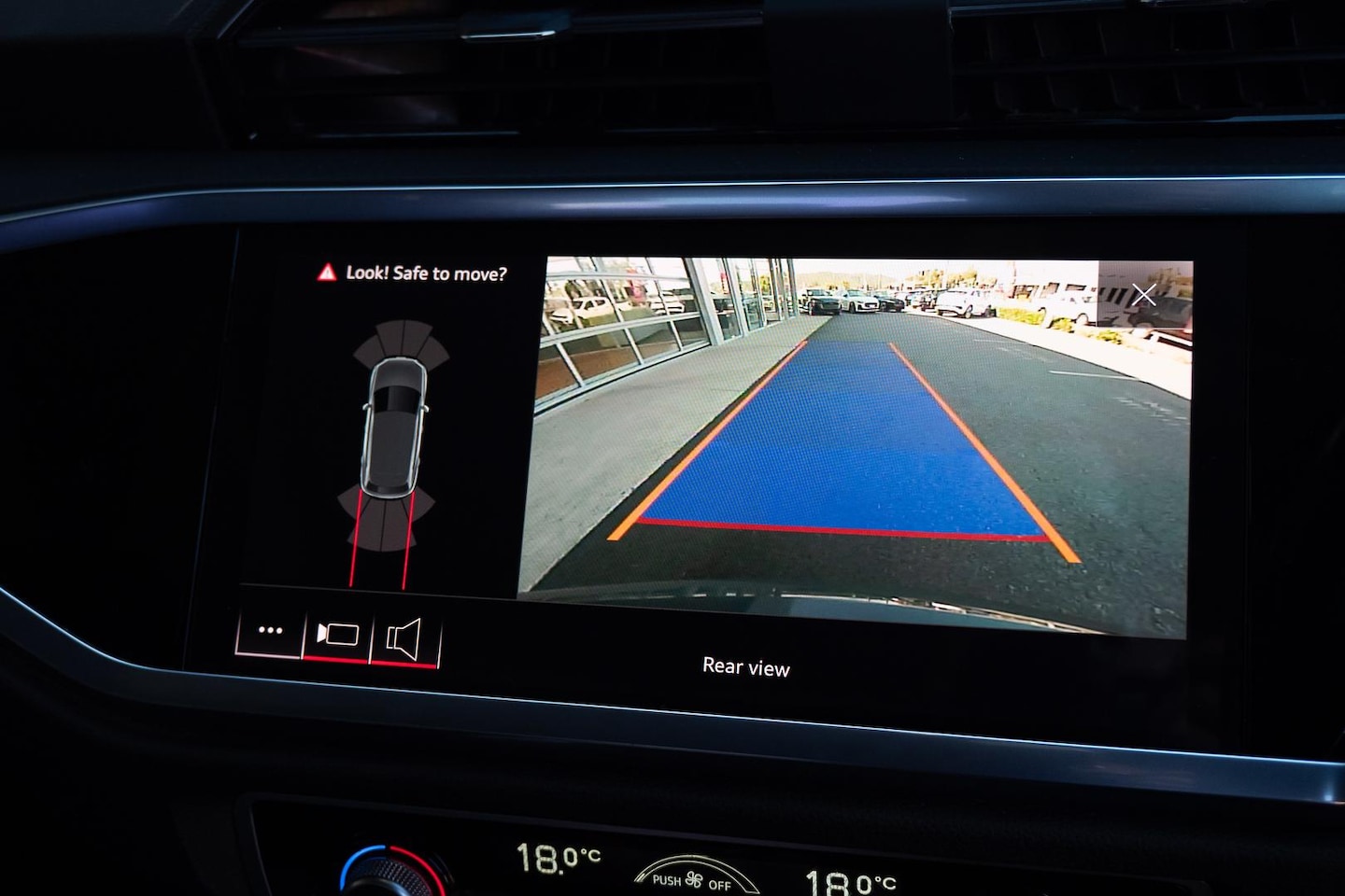 Image about Audi Q3 35 TFSI S tronic