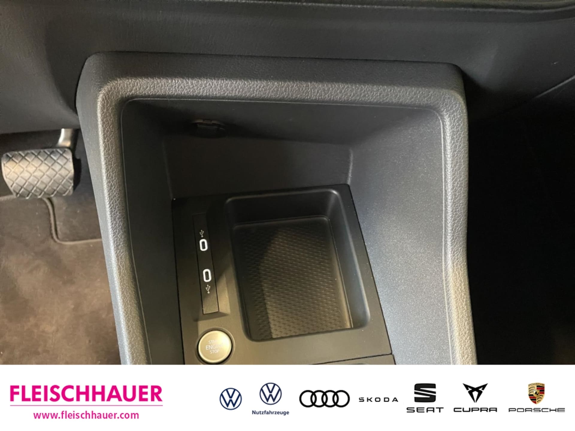 Volkswagen Caddy Maxi Basis-Modell