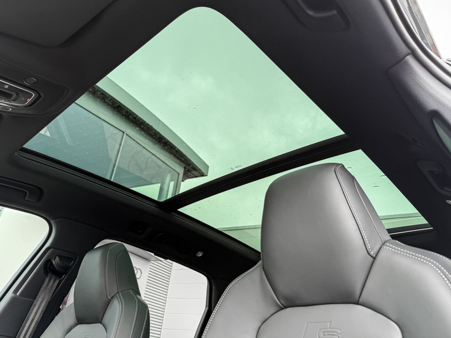 Bild über Audi Q7 SUV S line business TDI quattro 210 kW tiptronic - für weitere Informationen kontaktieren Sie den Audi Partner