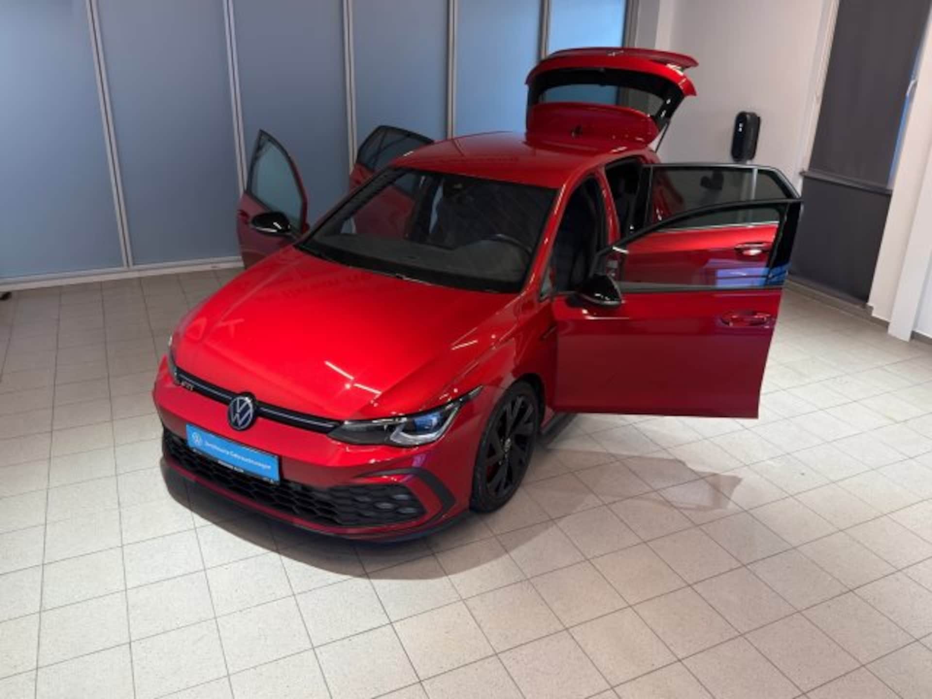 Volkswagen Golf GTI