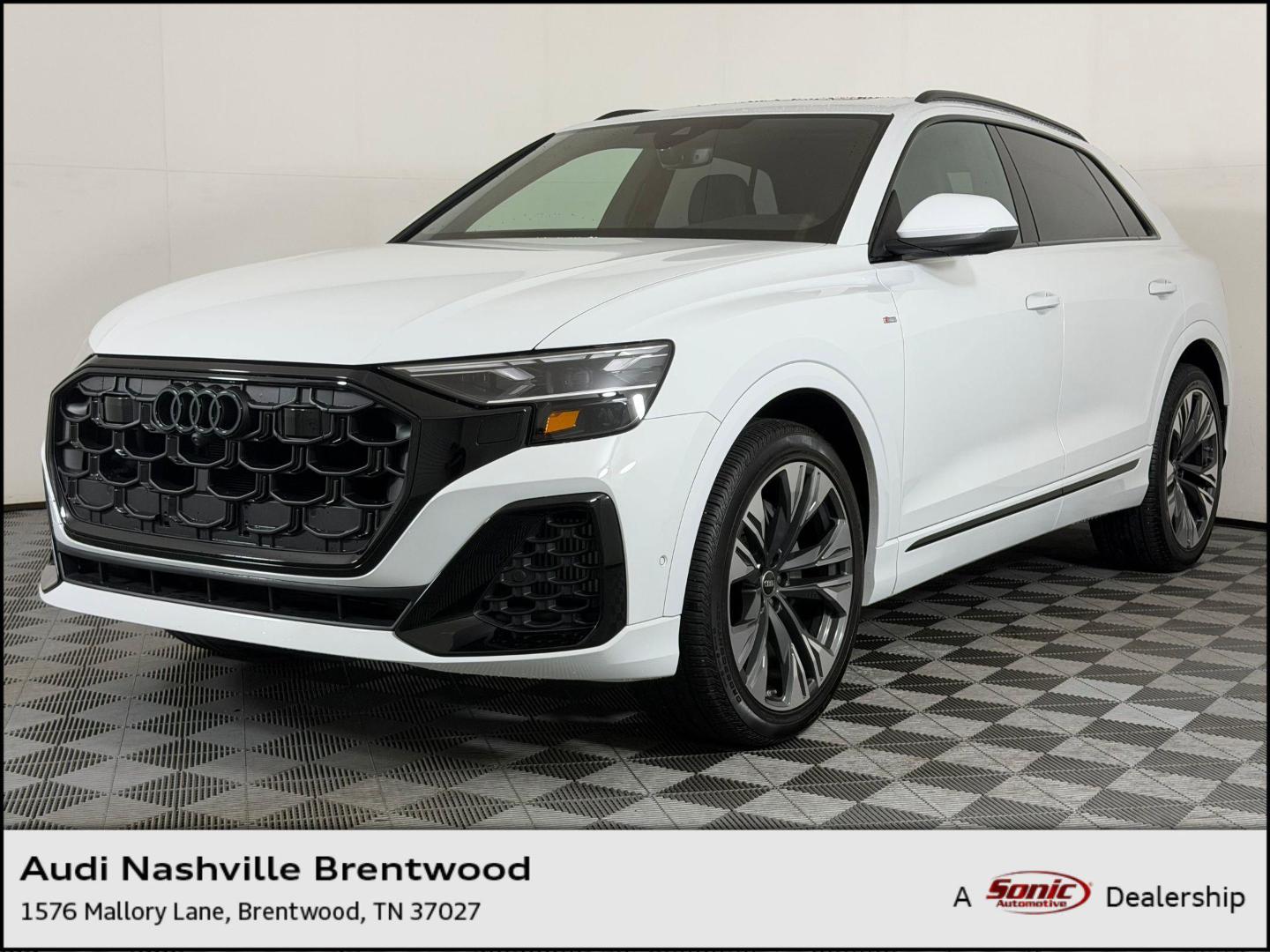 2026 Audi Q8 55 Premium Plus quattro Tiptonic's photo