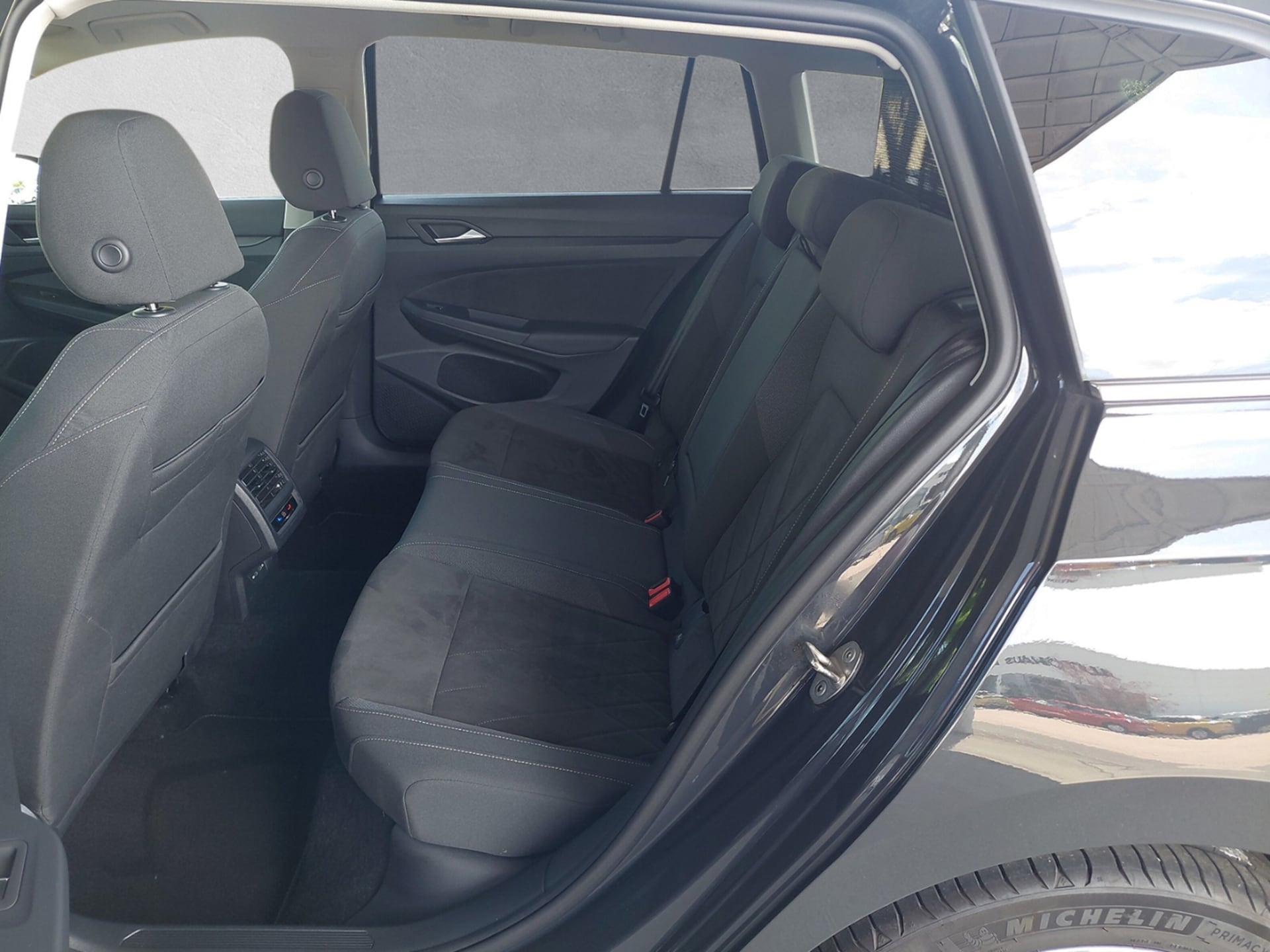 Volkswagen Golf Variant Style