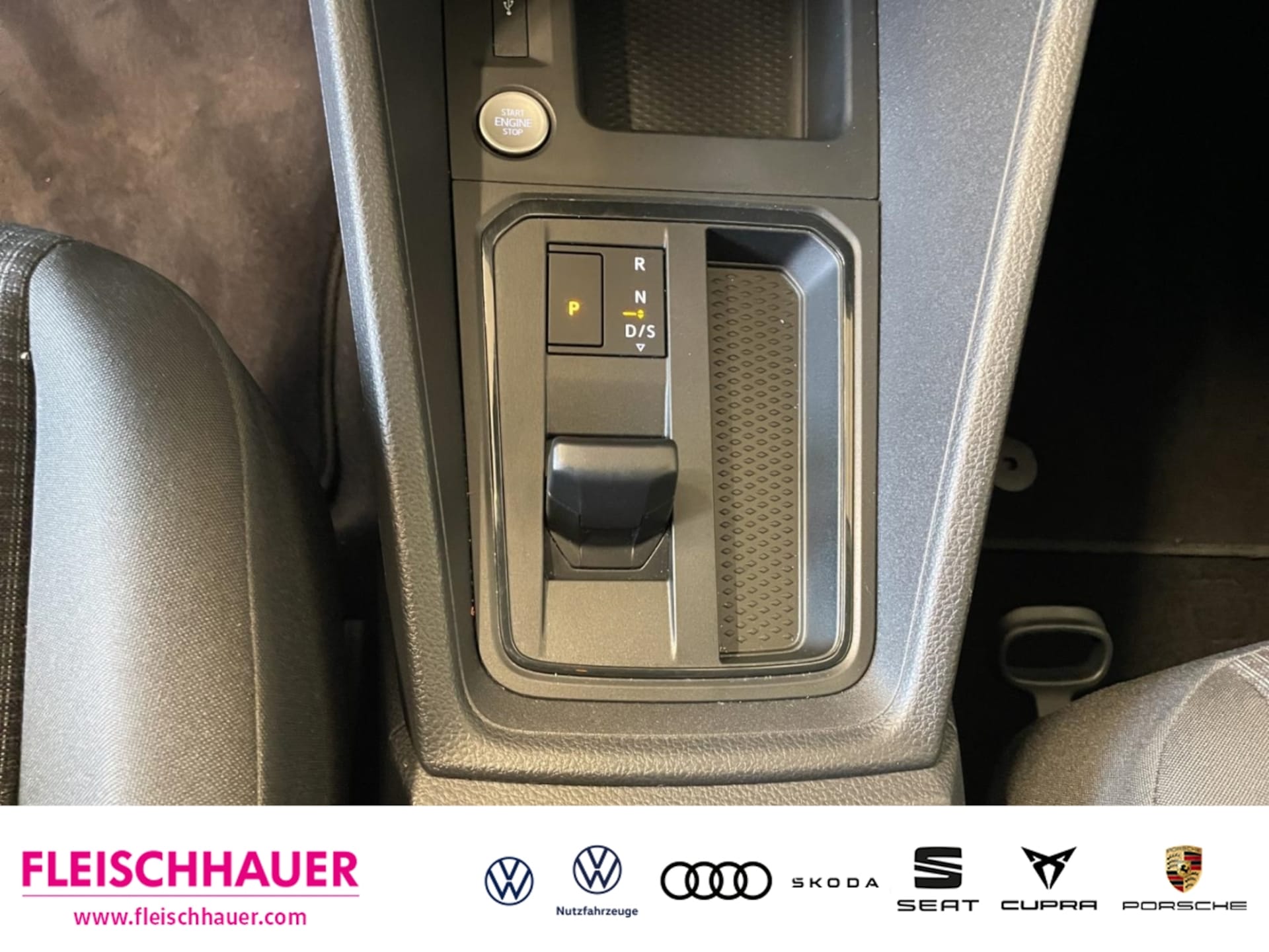 Volkswagen Caddy Maxi Basis-Modell