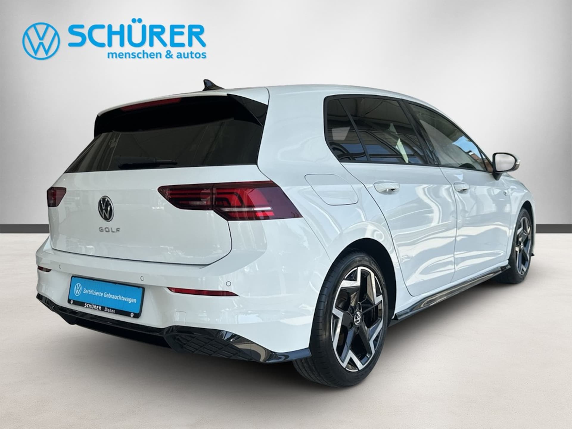 Volkswagen Golf R-Line