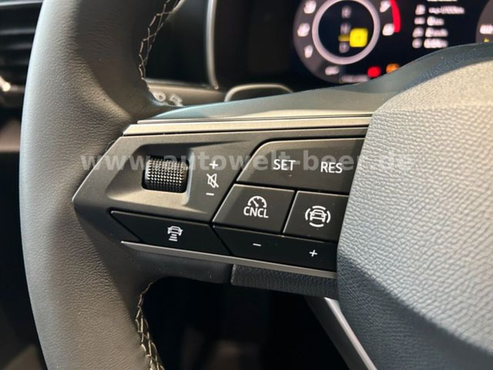 SEAT Leon – Bild 9