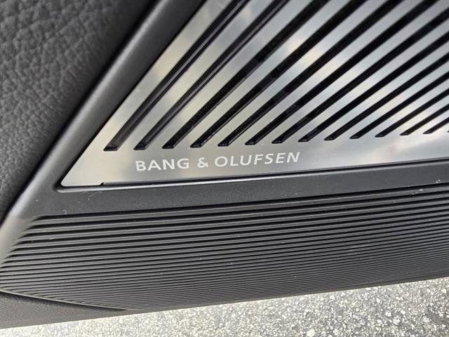 2025 Audi SQ8 Prestige - Photo 24